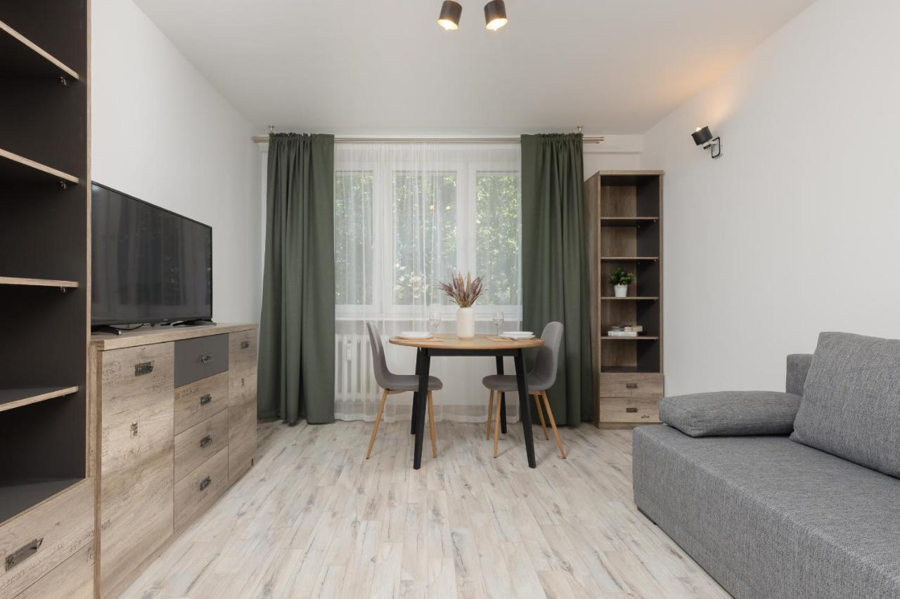 Studio Warsaw Wlochy 1 Sierpnia By Noclegi Renters Exterior photo