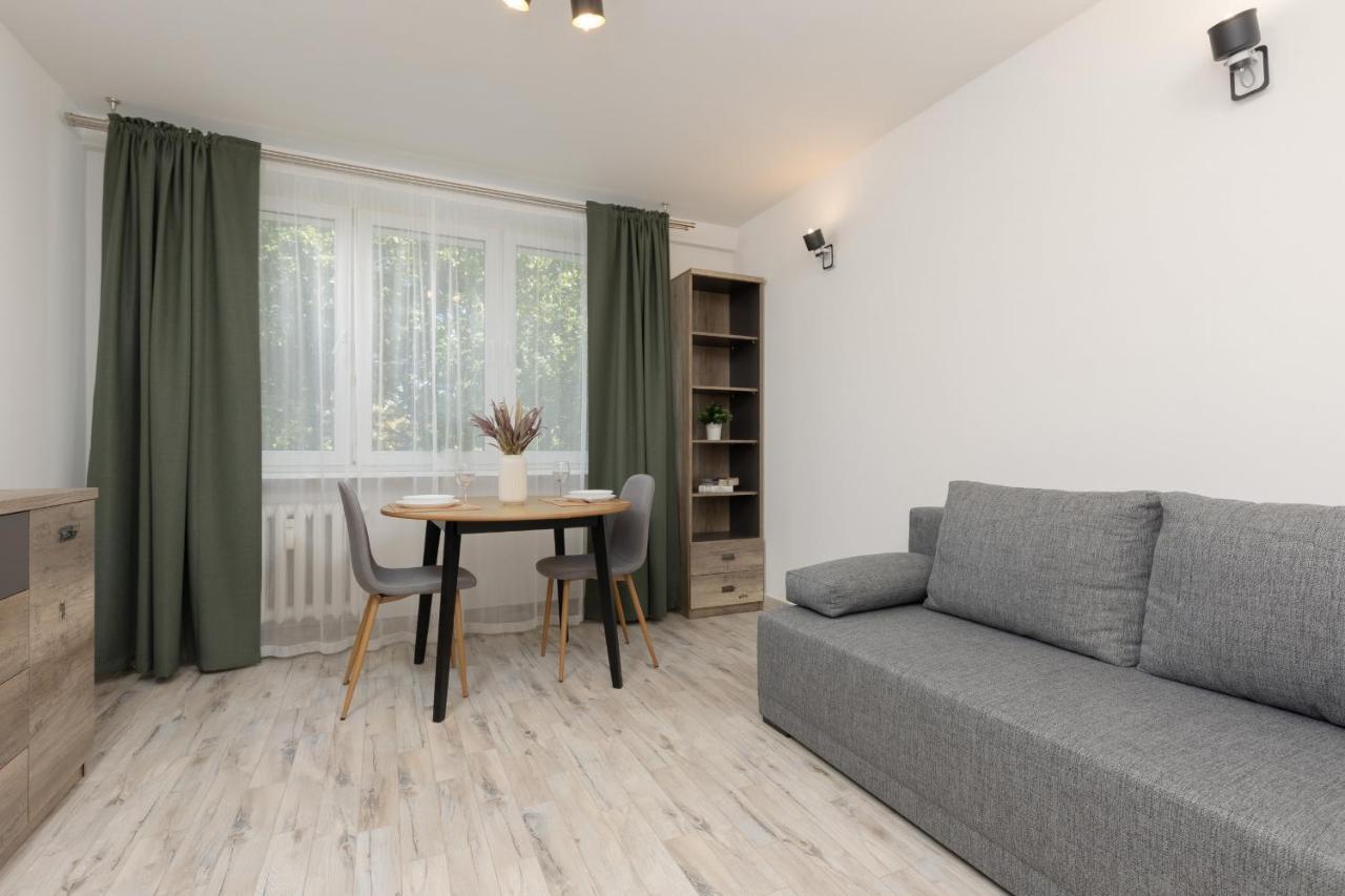 Studio Warsaw Wlochy 1 Sierpnia By Noclegi Renters Exterior photo